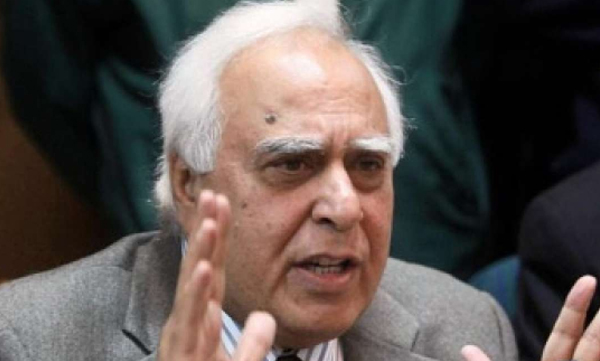 covid 19 kapil sibal to pm declared national health emergency  